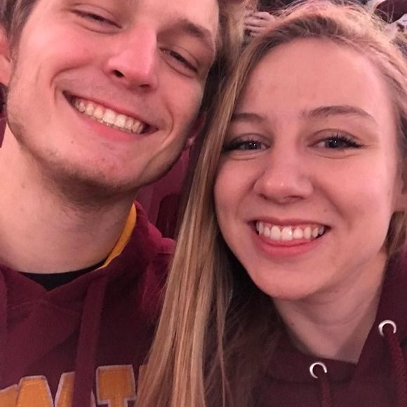 Meet your Posher, Adora - Picture 1 of 1